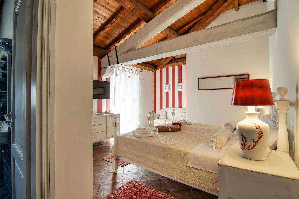 Domus Corallia-Luxury Rooms ポルト・ロトンド 部屋 写真