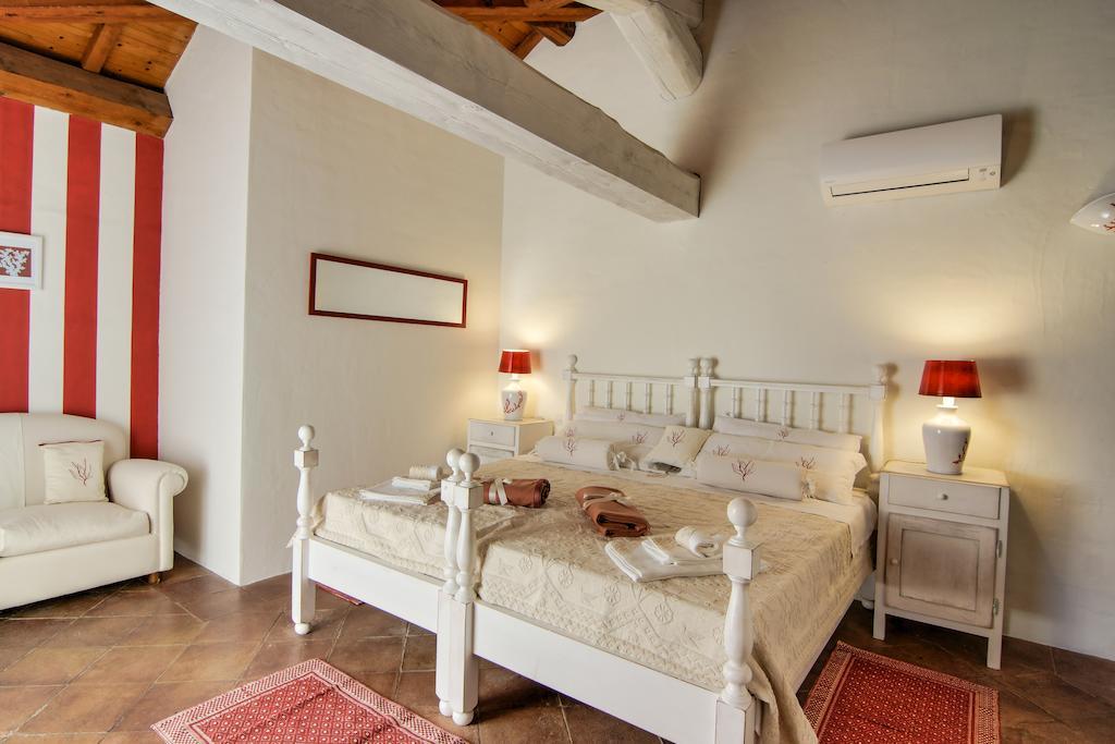 Domus Corallia-Luxury Rooms ポルト・ロトンド 部屋 写真