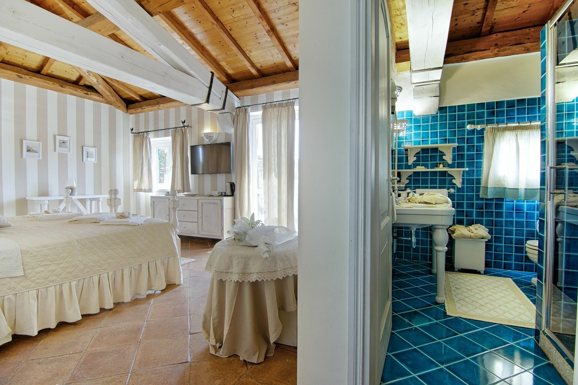 Domus Corallia-Luxury Rooms ポルト・ロトンド エクステリア 写真