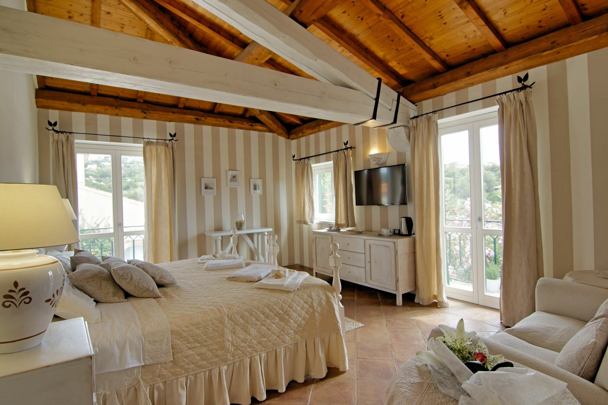 Domus Corallia-Luxury Rooms ポルト・ロトンド エクステリア 写真